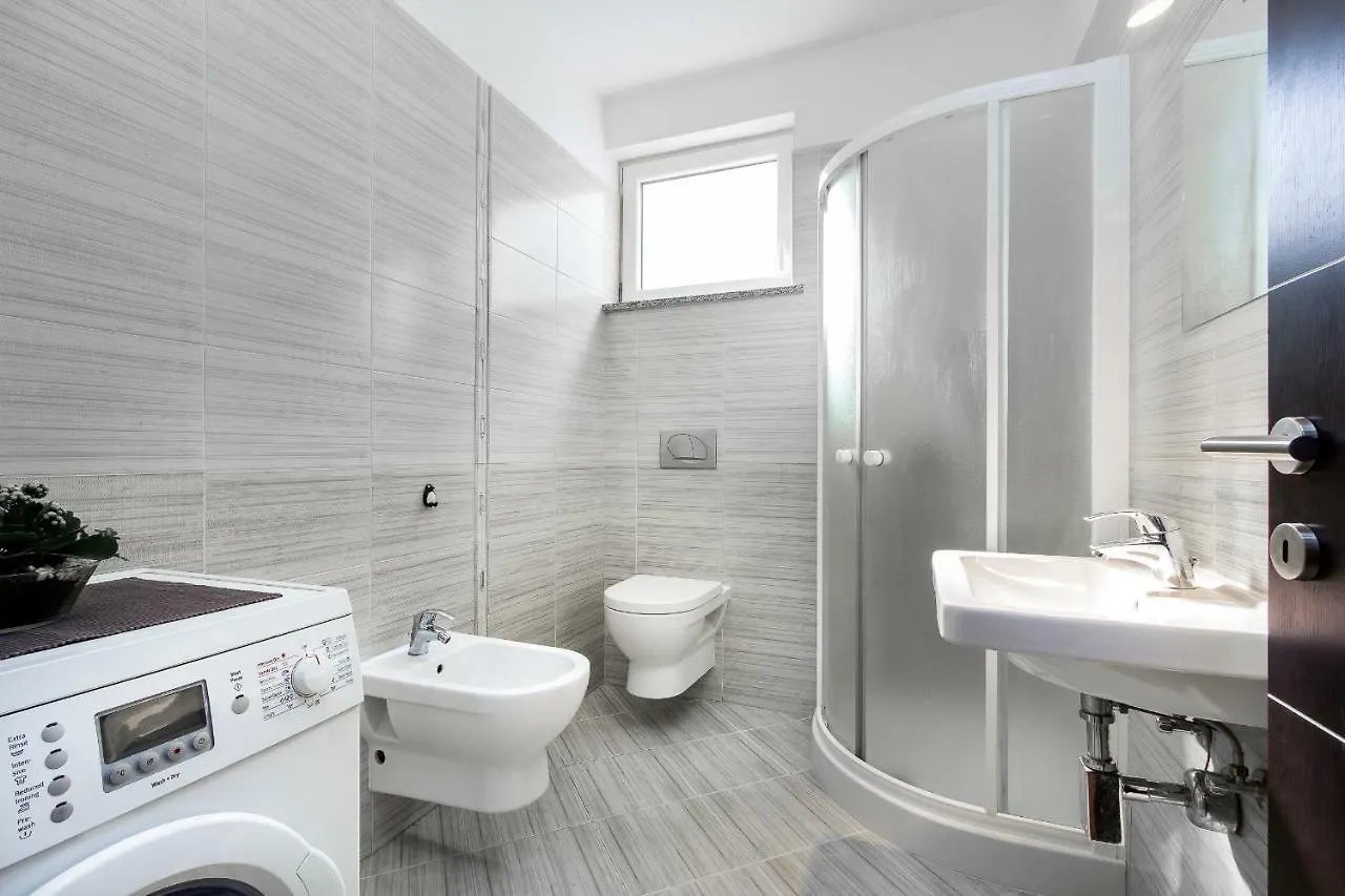 City Stylish Apartment Pola 0*,  Croazia